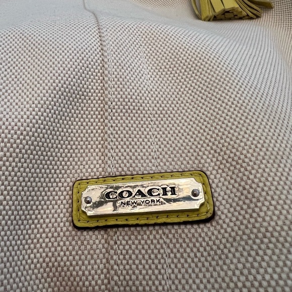 Coach Avery Hobo F28911 Natural & Chartreuse Canvas Leather Shoulder Bag - Picture 12 of 15